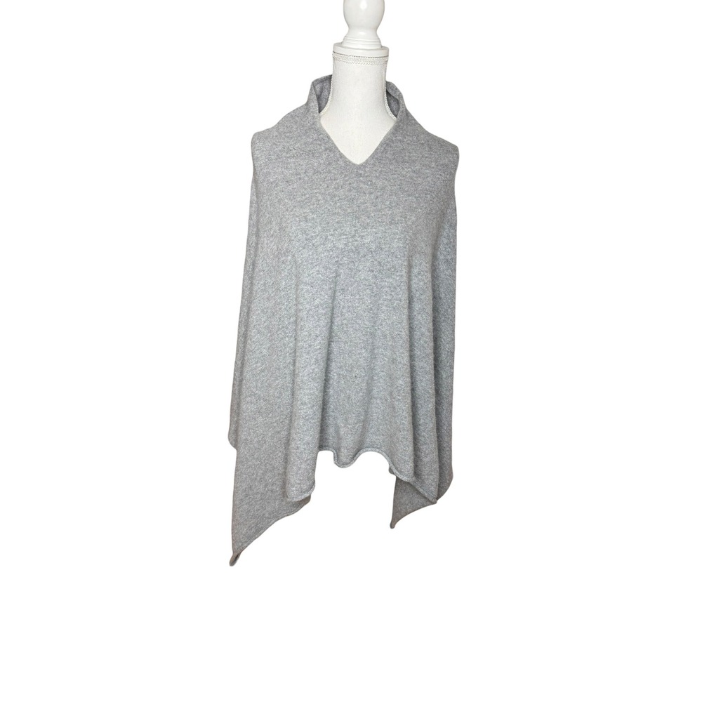 Quince Mongolian Cashmere Poncho Heather Grey V-Neck Wrap One Size YXYB261